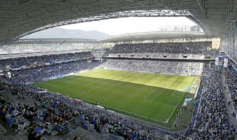 16 aos en el Nuevo Carlos Tartiere.Vista desde una esquina del Carlos Tartiere