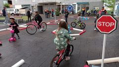 Circuito infantil de tr�fico en la Praza 200.