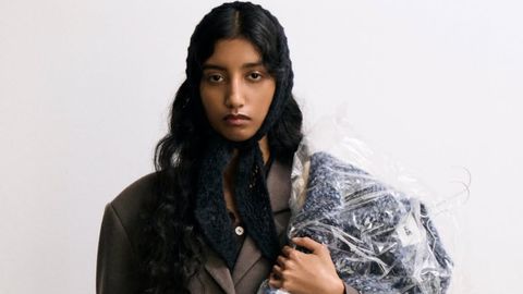 Capucha negra de The Rus