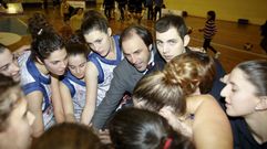 El Star Center Uni Ferrol termin� como una pi�a sobre la pista de Esteiro 