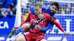 Alemao y David Costas, durante el Real Oviedo-Rayo Vallecano