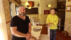 Lucas Serantes y Beatriz Malvido, en el restaurante Santa Clara de Pontevedra
