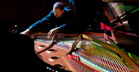 El m�sico Chris Jarrett acompa�ar� al piano la proyecci�n de �El acorazado Potemkin�