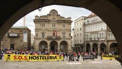 Concentraci�n del sector hostelero en la Praza Maior este s�bado