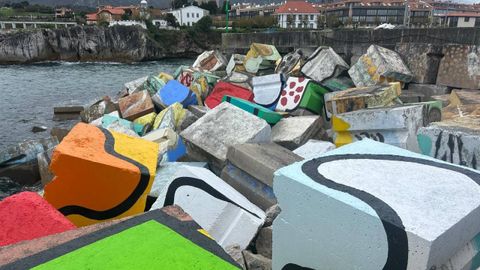 Cubos de la Memoria en Llanes