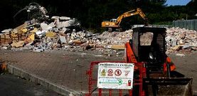 El derribo del tanatorio de Montecelo por orden judicial, en agosto del 2010, redujo en un 60 % el n�mero de salas velatorias.