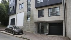 El edificio de la calle de O Vieiro en el que los vecinos denuncian la existencia de un narcopiso