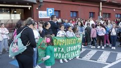Una de las movilizaciones efectuadas por la comunidad educativa de O Grupo