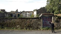 La antigua casa del p�rroco de Asados est� en estado ruinoso