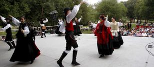 Sig�eiro celebr� ayer la tercera edici�n del festival folcl�rico Paseo do Carboeiro. 