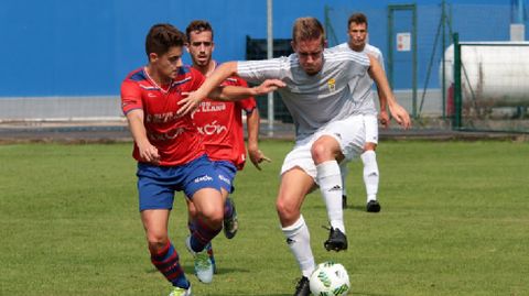 Remeserio en un partido con el Real Oviedo