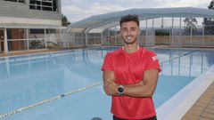 Hugo de la Iglesia, socorrista de la piscina municipal de Abegondo