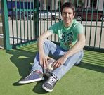 Adri�n Armental es el primer fichaje del conjunto verde. 