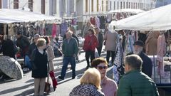 El mercadillo de Recimil, en Ferrol, el pasado mircoles, una de las primeras jornadas en las que, tras varias semanas de lluvia, se pudieron montar la prctica totalidad de los puestos.