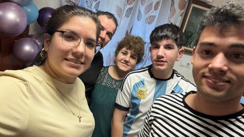 Yaneidis, junto a su familia