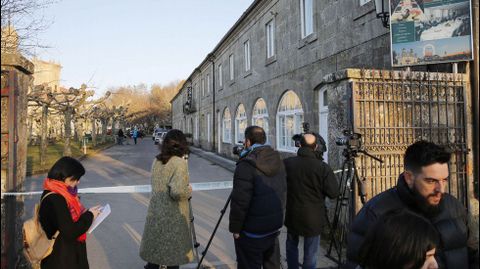 Parricidio en Ba�os de Molgas.La Guardia Civil investiga lo ocurrido en el hostal de Os Remedios