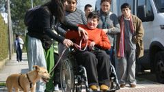 Terapia con perros del refugio de la protectora Lena