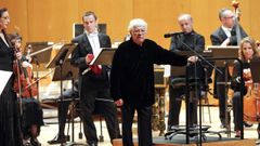 Helmuth Rilling, en un concierto de la Real Filharmon�a de Galicia.