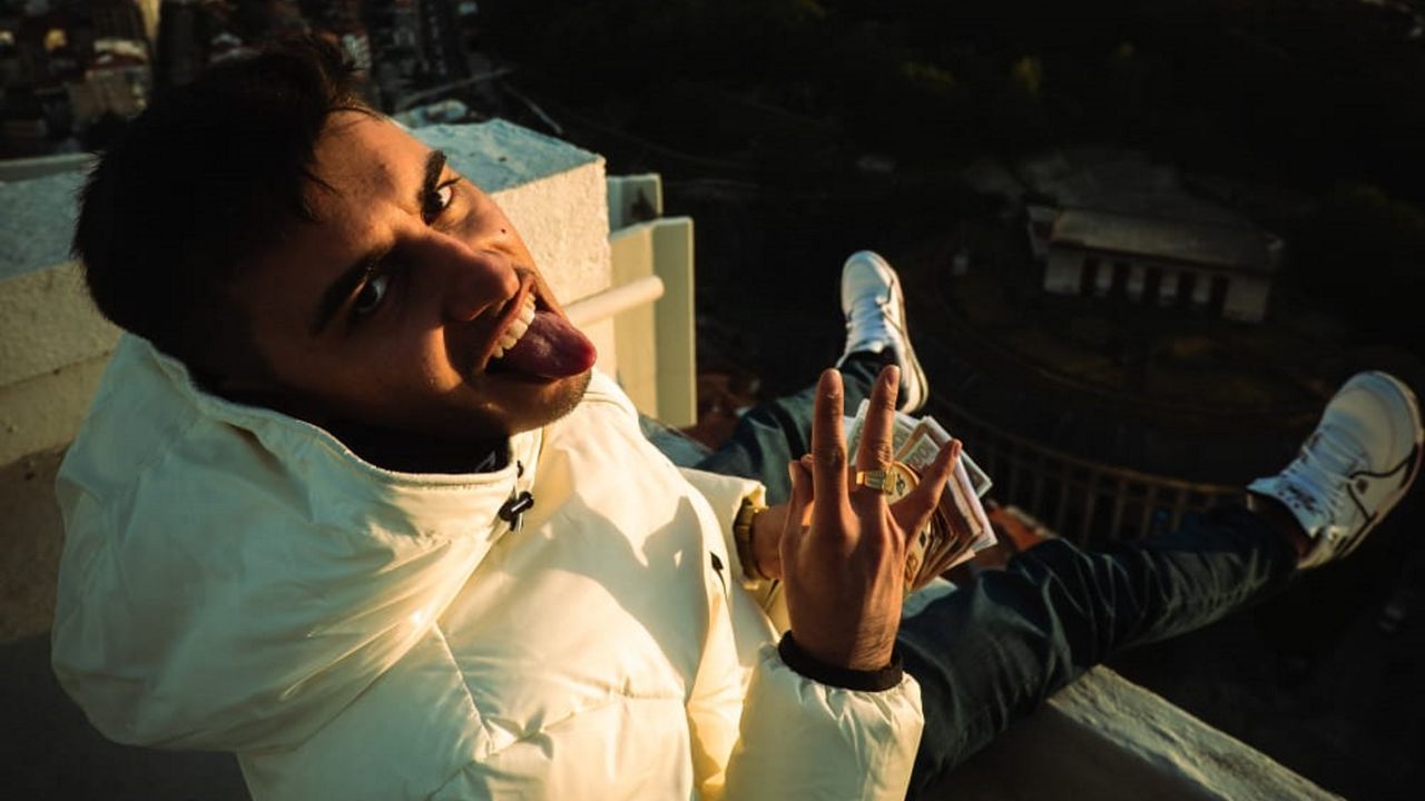 Staik Rapper Stakas, un rapero con ingenio y rimas directas de la calle