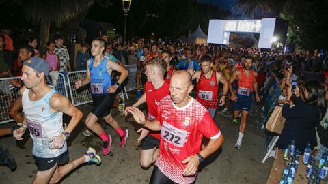 Imagen de archivo de la pasada edici�n de la carrera nocturna de Noia.
