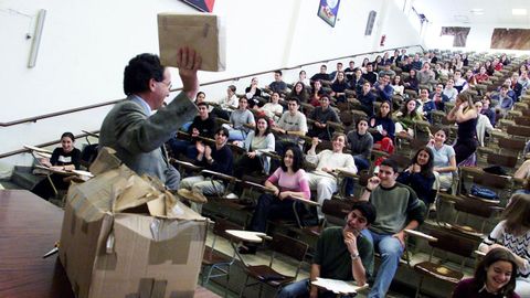 Santiago, ao 2001.