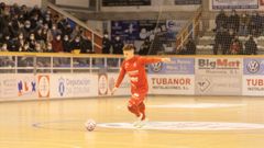 Henrique, en un partido disputado en el Agust�n Mour�s.