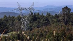 Infraestructura de alta tensi�n que da servicio a un parque e�lico gallego