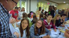 Un momento del taller con alumnos de intercambio del Coll�ge Pil�tre de Rozier