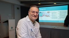 El cirujano Fernando Santos, este martes, en el Hospital Quironsalud Miguel Dom�nguez