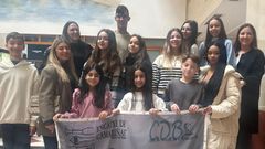 Gran parte del equipo desplazado, este mircoles. Los diecisis deportistas del club movilizados con la profesora Graciela Toba fueron Aurora Cordero, Serena Daz, Paula Garca, Ainhoa Gonzlez, Andr Liao, Melani Lois, Aalyah Louro, Laura Marcote, Alba Mourelle, Andrs Parga, Ral Romero, Juan Manuel Salgado, Ashley Snchez, Soraya Santos y Sara Taboada