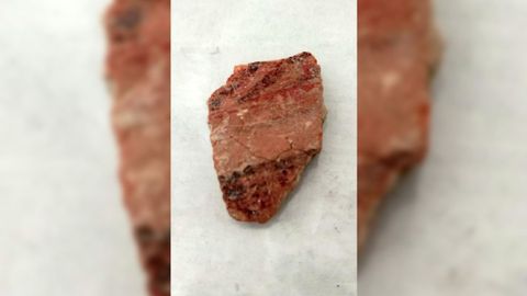 El fragmento de cerámica fenicia hallado en el castro de Cereixa data de entre los siglos VIII y VI antes de Cristo