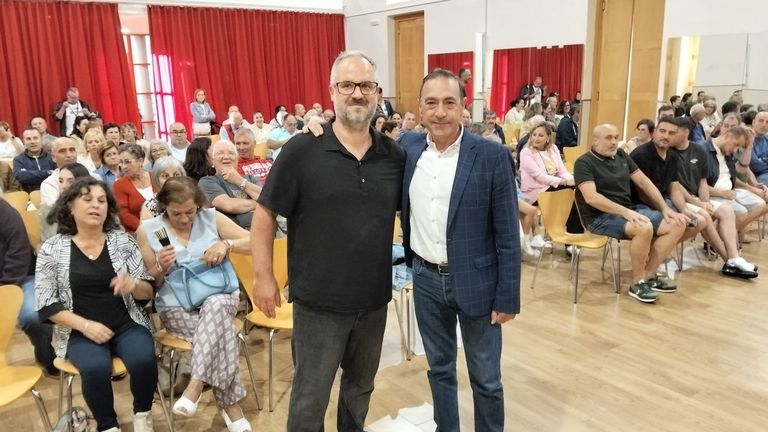 �liver Escobar con el alcalde, Demetrio Salgueiro