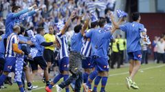 Los jugadores del Deportivo celebrando el ascenso a Primera Divisi�n en el 2014