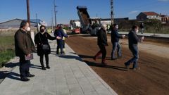 Imagen de archivo de una visia de la alcaldesa de Xinzo a las obras  