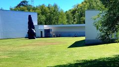 Imagen exterior del Museo Serralves, en Oporto.
