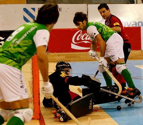 El Liceo fue a remolque casi todo el partido, pero no cedi�.
