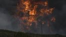 El incendio de Valdeorras tiene comportamiento convectivo, lo que explica su agresividad