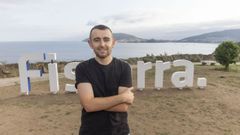 <span lang= gl >Gabriel Rodr�guez Marcote ten 28 anos de idade e convertiuse no presidente do Fisterra o pasado 3 de xullo.</span>