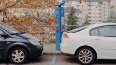 Los parqu�metros siguen en las calles, pero desde este viernes est�n inutilizados.