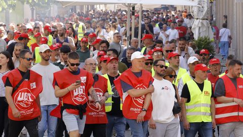 La manifestaci�n del metal por el centro de Ferrol
