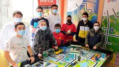 Alumnos del centro Mega Riveira participar�n en la First Lego League Galicia.
