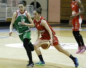 Tamara Montero, en un lance del duelo ante Ibaizabal. 