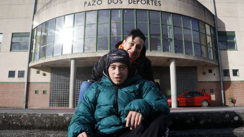 Rodrigo y su madre, Ana Lpez, en Lugo. 