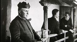 La fotograf&iacute;a de la Romar&iacute;a de San Vitoiro en Allariz, realizada por Jos&eacute; Su&aacute;rez en los a&ntilde;os treinta del pasado siglo es la pieza del mes del Museo Arquel&oacute;xico Provincia de Ourense