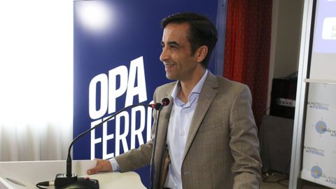 Rey Varela en la presentaci�n de su proyecto hace cuatro a�os.