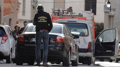Detenido el hombre que se salt� la orden de alejamiento y se atrincher� con su expareja en Requena