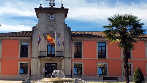 Ayuntamiento de Nore�a