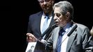 El presidente de Cantabria, Miguel �ngel Revilla, durante su intervenci�n tras entregar el Premio Nacional de M�sica 'Tino Casal'