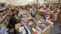 A Festa dos Libros desenv�lvese na praza da Ferrer�a de Pontevedra