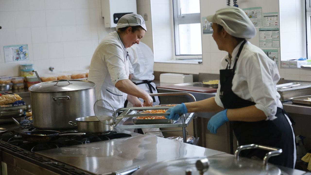 La Xunta realizará un nuevo estudio de los comedores escolares en los próximos meses